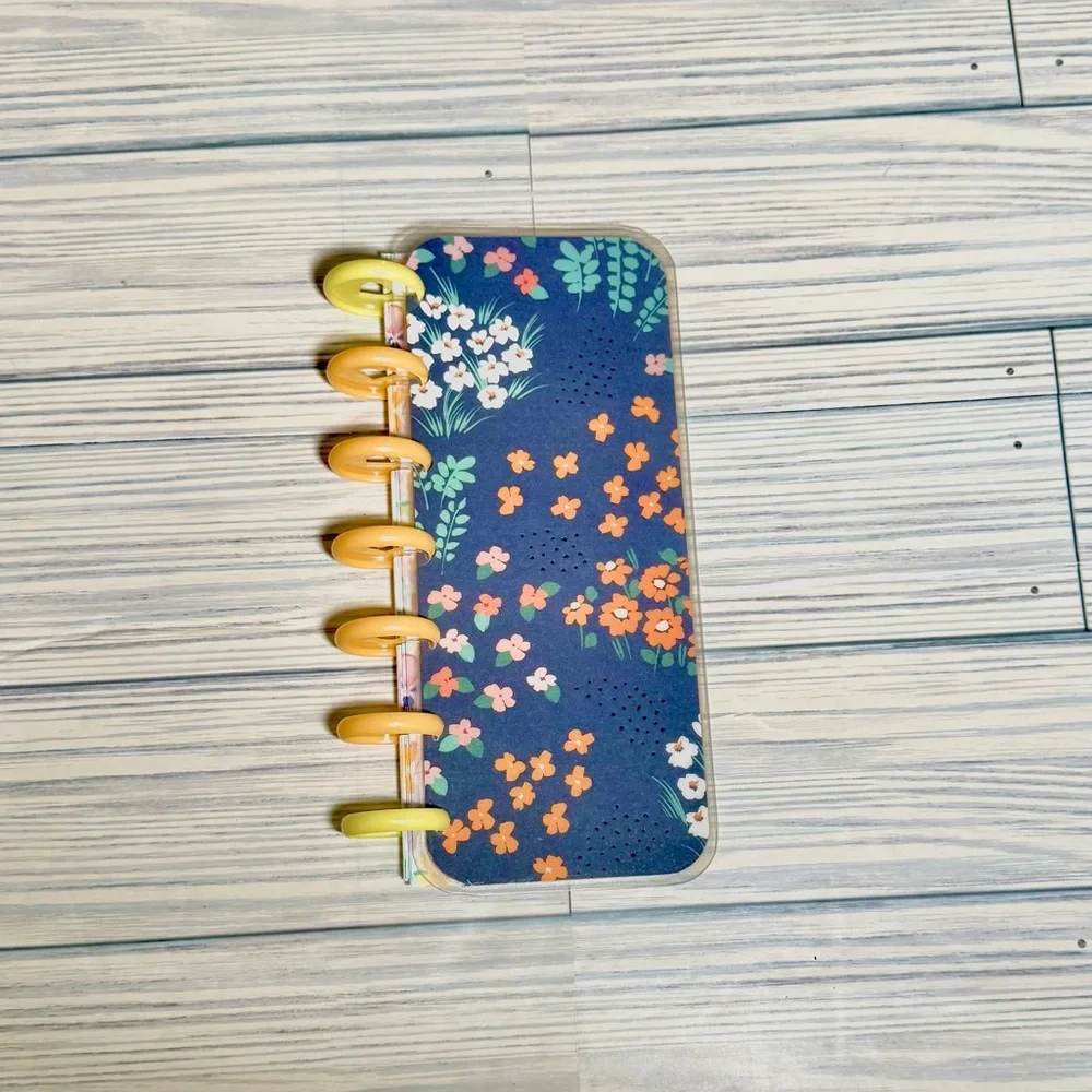 Happy Planner skinny mini size undated weekly layout Flowers are always a good i